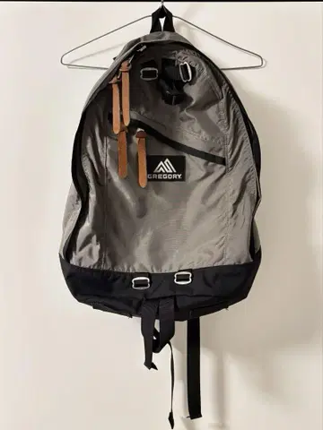 GREGORY 그레고리 DAYPACK 데이팩 백팩 그레이 26L
