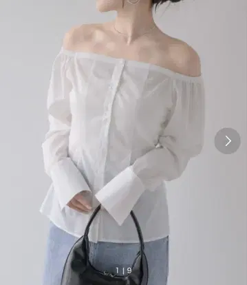 NEUNA 긴팔 블라우스
