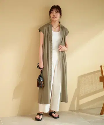 IENA 프렌치 슬리브 셔츠 원피스 카키