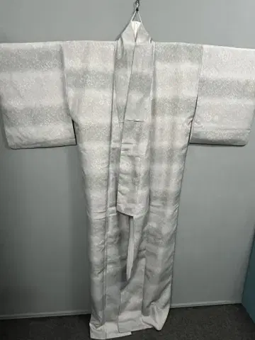 워셔블 기모노 화이트 벚꽃 무늬 코몬 기모노