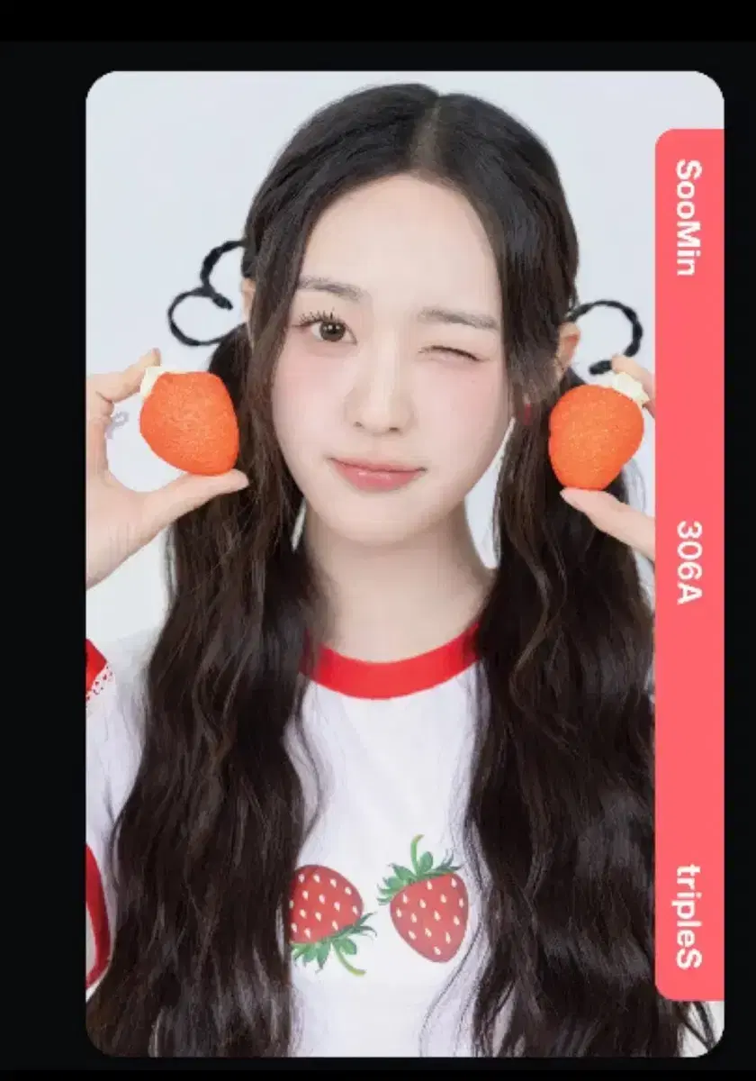 triples kim soomin showcase strawberry object wts