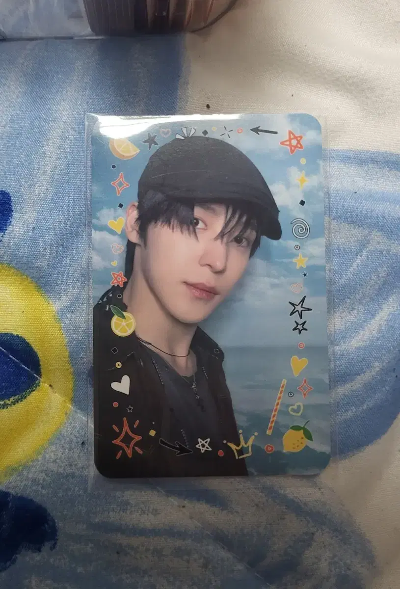 Ateez yunho broadcast photocard