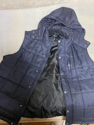 Authentic Gear 네이비 퀼팅 베스트 5L
