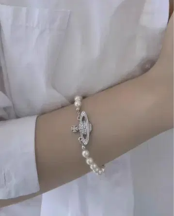 펄과 크리스탈 팔찌