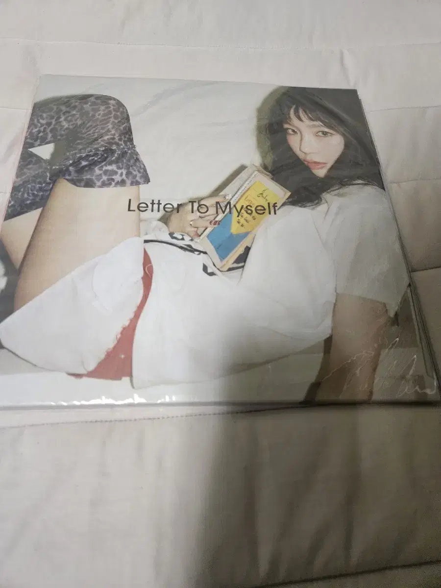 Taeyeon - Mini Album Vol. 6 Letter To Myself LP (sealed)