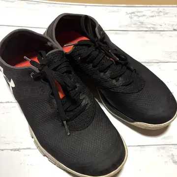 언더아머 Under Armour 블랙 스니커즈 26cm
