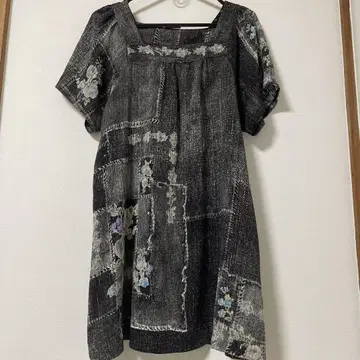 시선당 패치워크풍 꽃무늬 튜닉 반팔