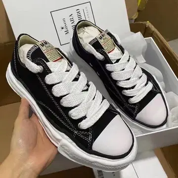 27cm 캔버스 블랙/화이트 스니커즈