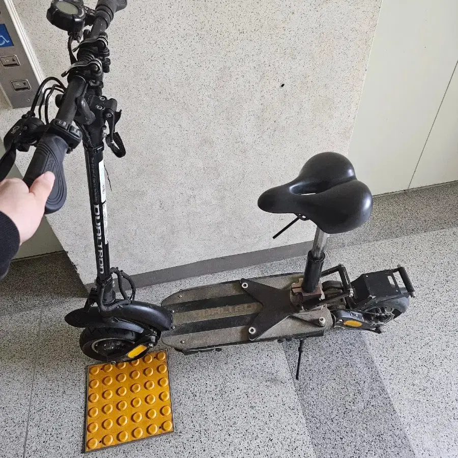 전동킥보드 듀얼트론 이글