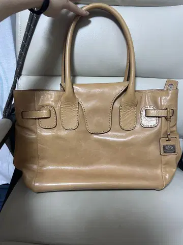 PELLE BORSA 베이지 가죽 토트백