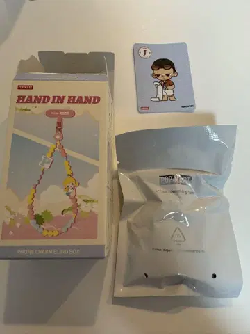 HAND IN HAND POPmart 스마트폰 참