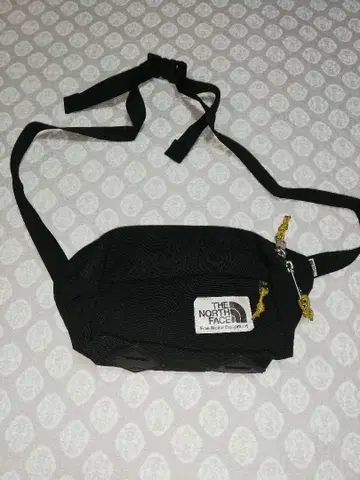 THE NORTH FACE 블랙 숄더백