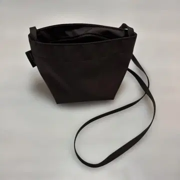 에르베샤 펠리에 보트형 숄더백 XS