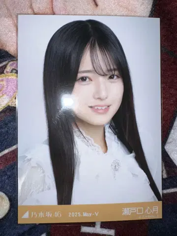 노기자카46 세토구치 코즈키 빅 보타이 블라우스 요리