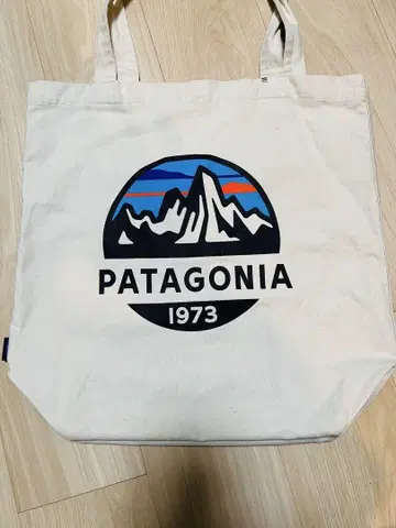 Patagonia 파타고니아 로고 토트백 1973년 디자인