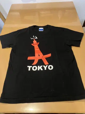atmos 도쿄 타워 티셔츠 medium 블랙