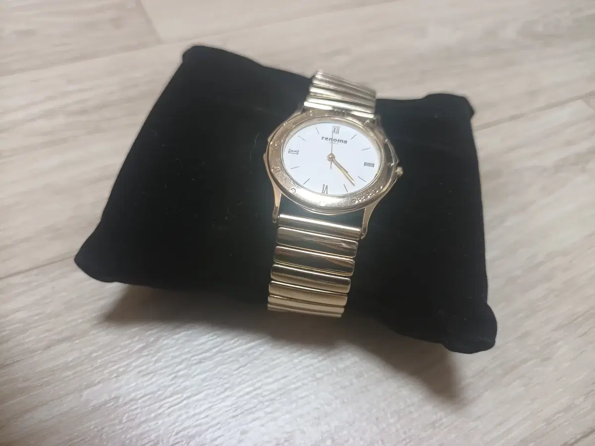 Renoma watch