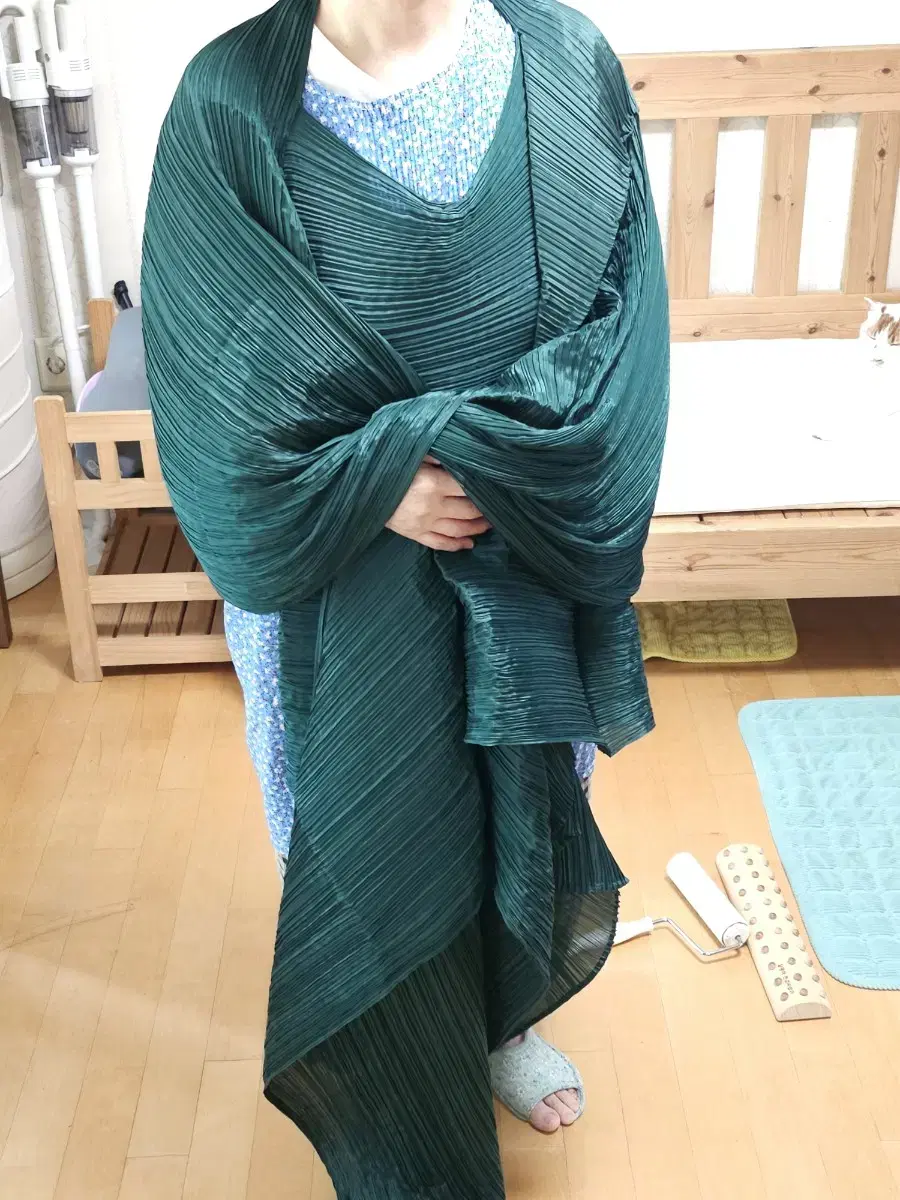 Issey Miyake Pleats Please Shawl Scarf