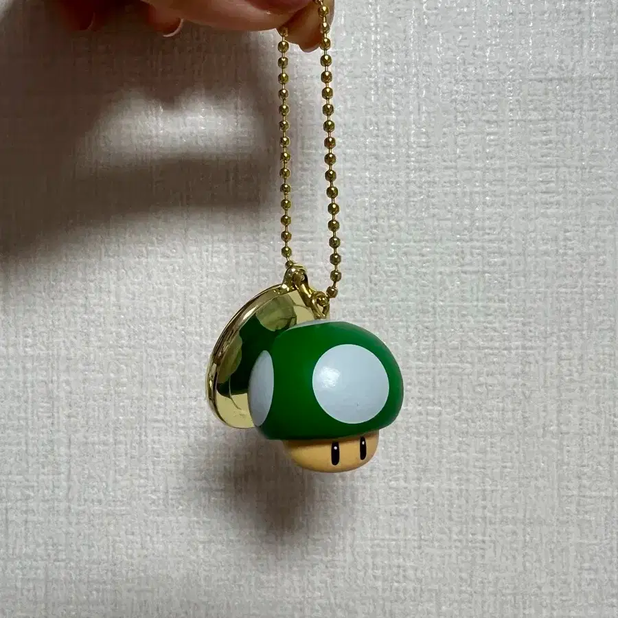 USJ Universal Studios Japan Super Mario Mushroom Coin Keyring #Usj,#유니버셜 스튜디오,#유니버셜재팬,#슈퍼마리오,#마리오버섯 on Bunjang Global Site.