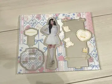 ILLIT 에니마이 복권 C상 아크릴 스탠드 원희