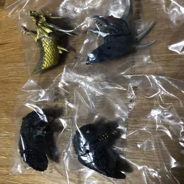 제일복권 고질라 대괴수열전 G G상 몬스터 헤드 마그넷 4종 세트