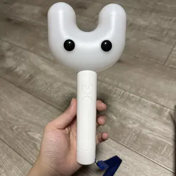 U자형 응원봉 화이트
