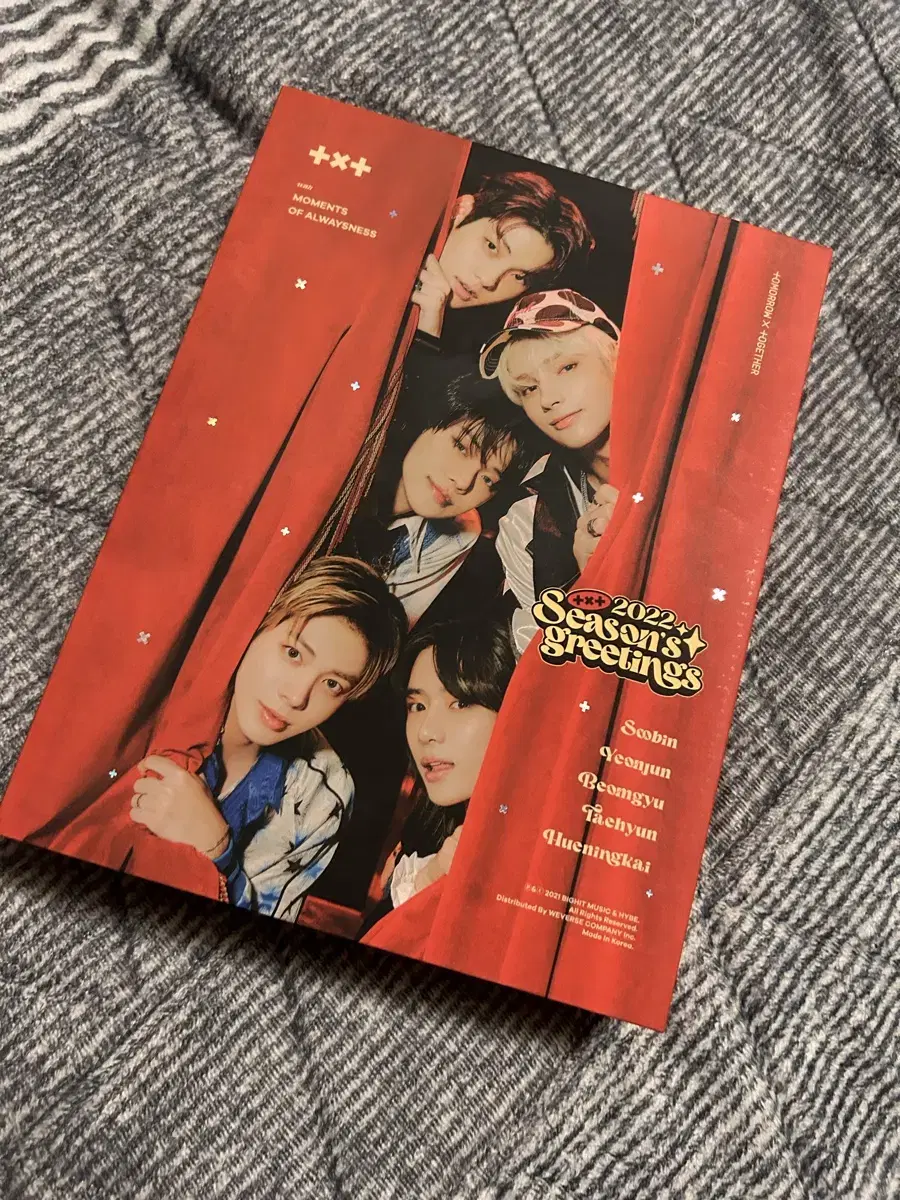 Yeonjun Poca Included!) 2022 TXT Season's Greetings