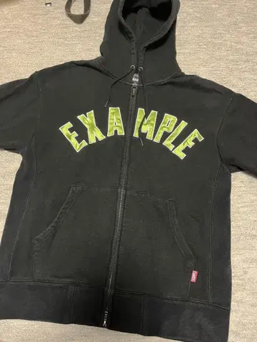 Example 블랙 후드티 L 사이즈