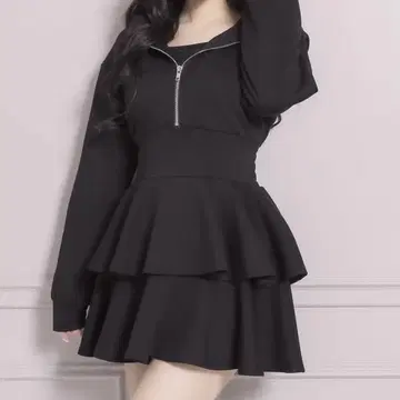 pium 레이어드 티어드 본딩 원피스 블랙