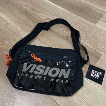 새상품 VISION STREET WEAR 숄더백