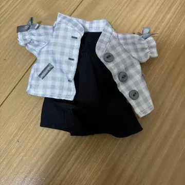 누이모즈 의류 27