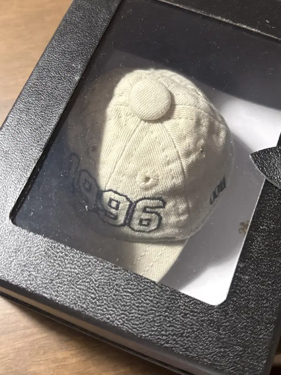 WOODZ woodz cho seungyoun hat key ring our md (new)