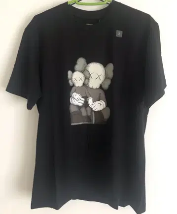 유니클로 카우스 티셔츠