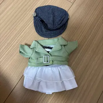 누이모즈 의류 29