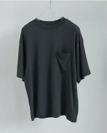 anuke Pocket Over T-shirts 네이비