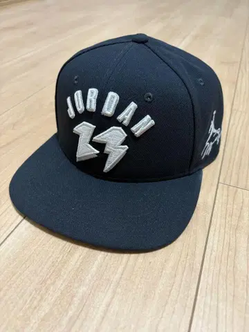 Jordan 블랙 캡 스냅백