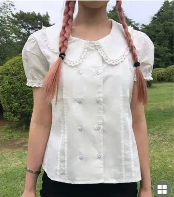 haku nugu angi 레이스 부착 카라 화이트 반팔 블라우스