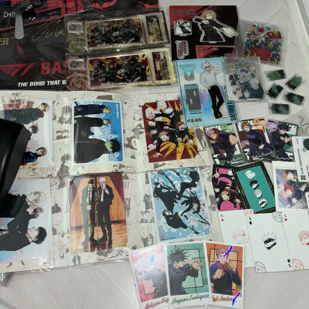 Jujutsu Kaisen acrylic goods bulk disposal Gojo Geto Yuta Yuji Megumi Nobara etc.