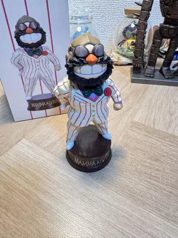 지브리 미술관 한정판 버블 헤드 마마유토 보스 턱시도 미니