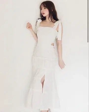 소피아 레이어드 드레스 앤메리