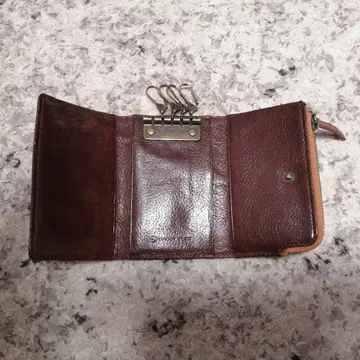 BAGGY PORT 브라운 가죽 키케이스