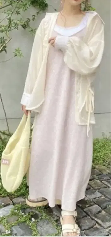 jumelle 주멜로 시어 리본 셔츠