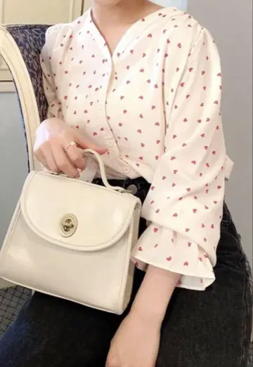 jumelle 주멜레 하트 블라우스