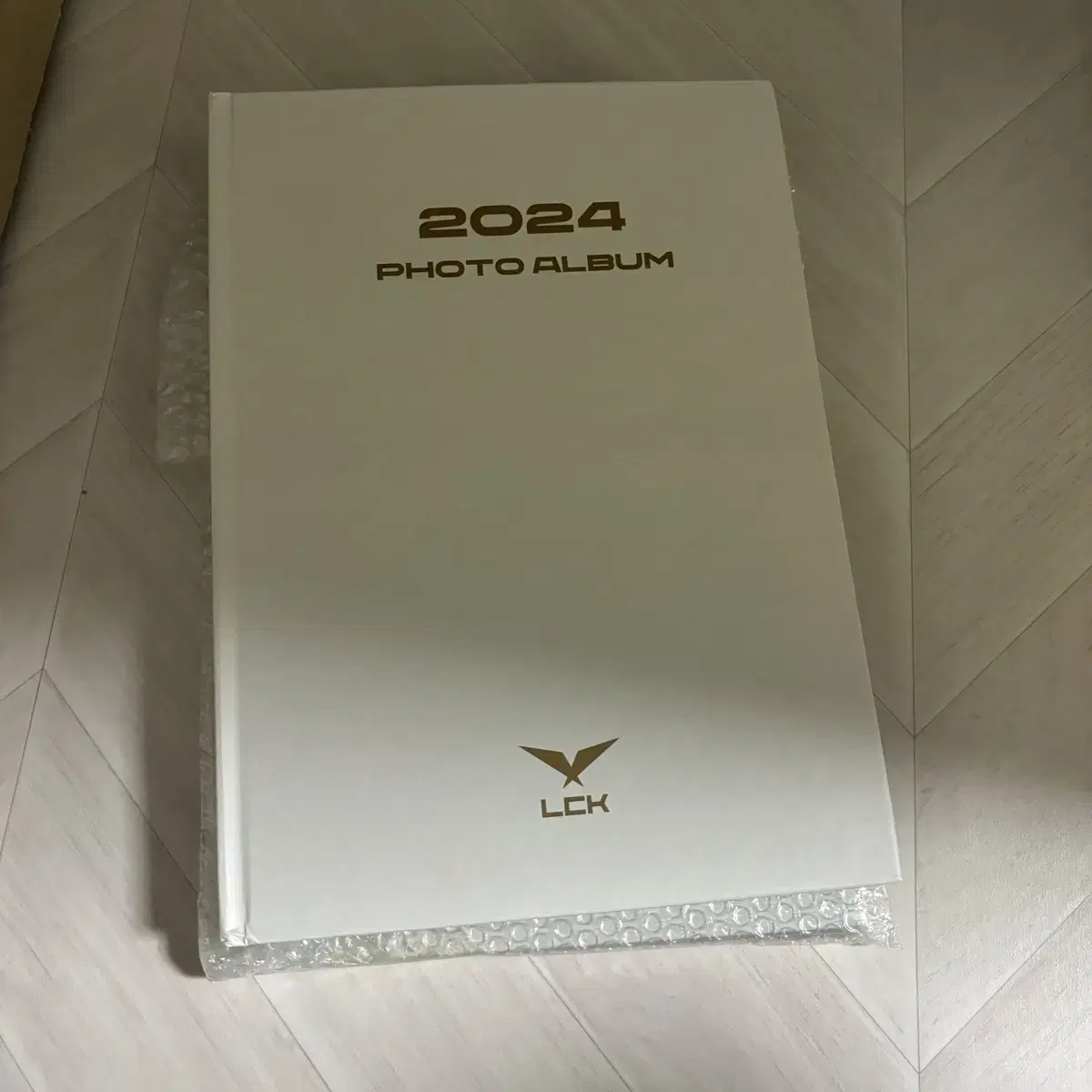 LCK Exhibition Pre-order Benefit Photobook Earbook T1 Gen.G DRX KT Rolster