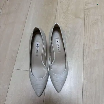 D'JANA 베이지 악어 엠보싱 하이힐 23cm