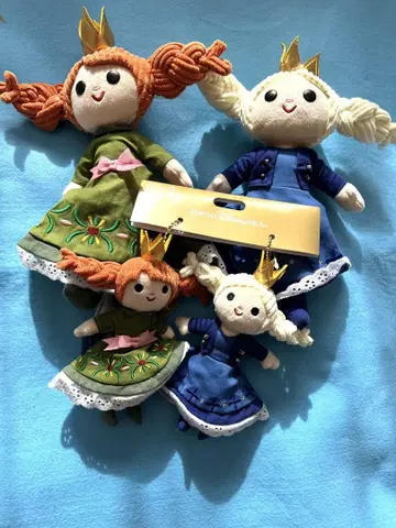 [오늘 한정 가격] 디즈니 판타지 스프링스 안나 봉제인형 인형 배지