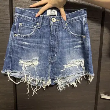 GYDA 데미지 데님 숏 팬츠