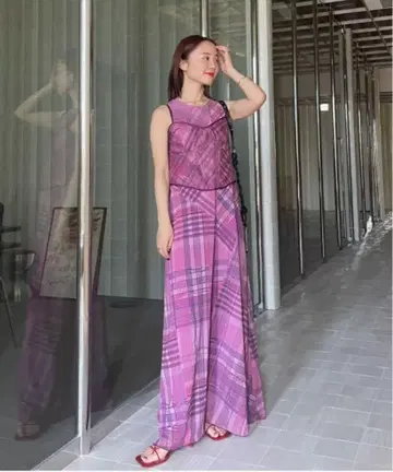 MEDI STRAIN CHECK DRESS 핑크 M