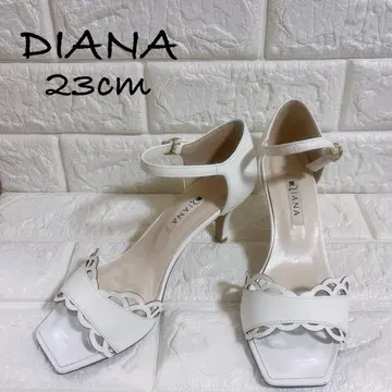DIANA 다이애나 스트랩 화이트 힐 샌들 23cm