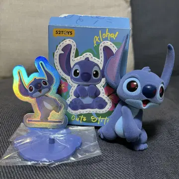 52TOYS 스티치 피규어
